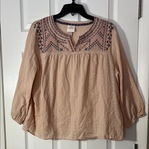 Knox Rose bohemian embroidered pullover top 
Cotton 3/4 sleeves square print LG